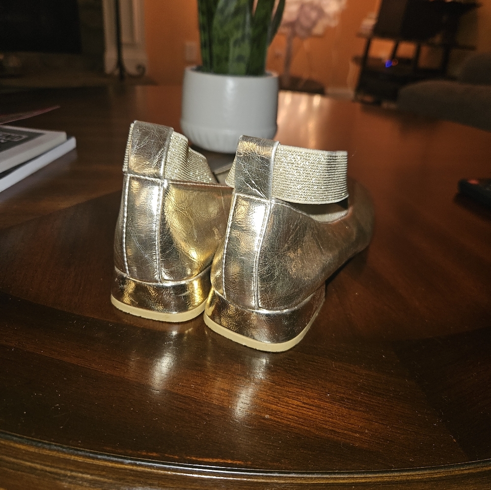 Shoes - Picture 3 of 3